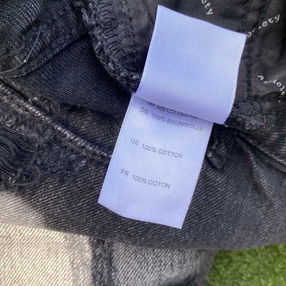 [Articles of Society] Black Cutoff Shorts - Picture 4 of 5